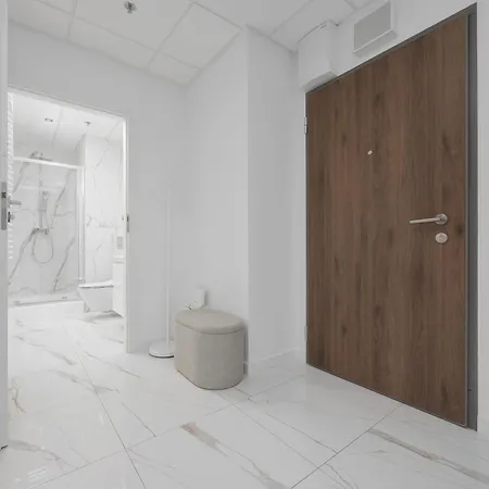 Kasprzaka Near Metro Plocka With Ac And Parking By Rent Like Apartment