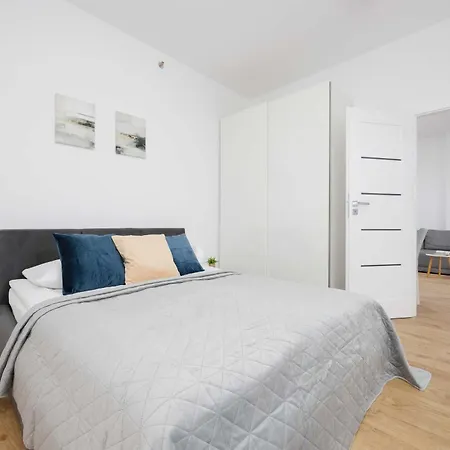 Kasprzaka Near Metro Plocka With Ac And Parking By Rent Like Apartment