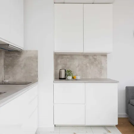 Kasprzaka Near Metro Plocka With Ac And Parking By Rent Like Warsaw