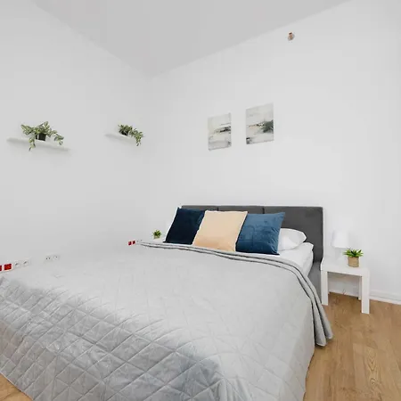 Kasprzaka Near Metro Plocka With Ac And Parking By Rent Like Apartment