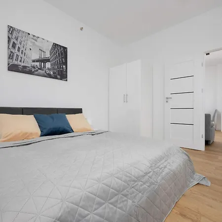 Kasprzaka Near Metro Plocka With Ac By Renters Apartmán *